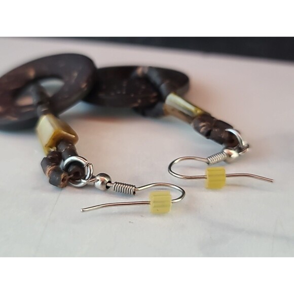 Brown And Beige Circular Beaded Dangling Earrings Vintage Costume Jewelry - Picture 7 of 10